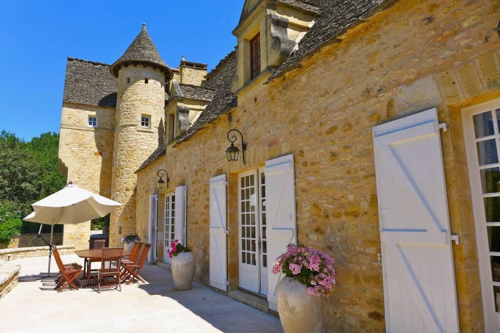 Chateau La Carriere Saint Cyprien Bagian luar foto
